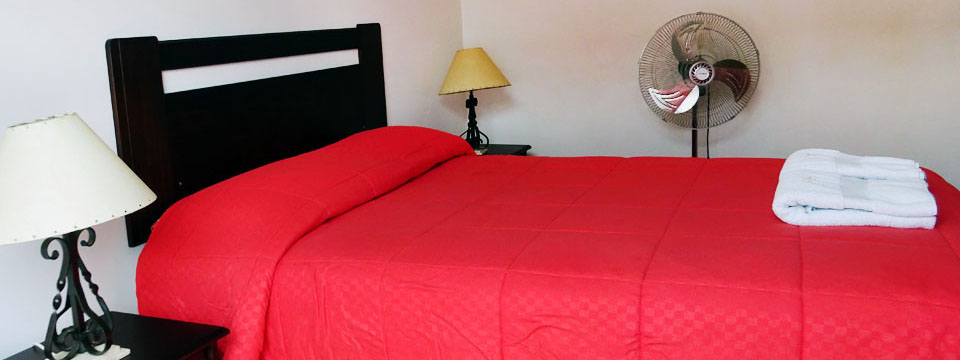 HOSTAL EL CANDELABRO